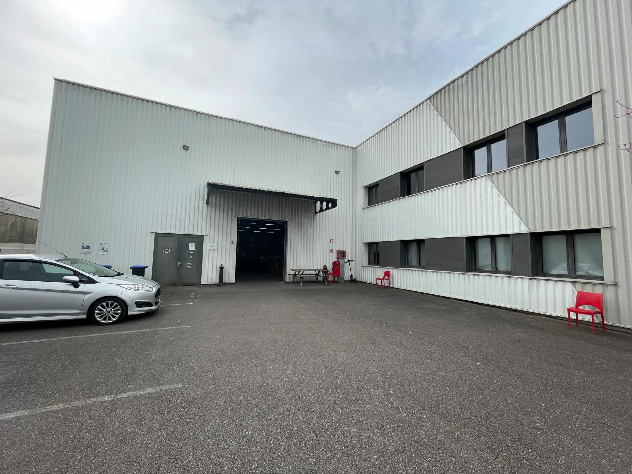 Local d'activité Longvic 3189m² Location local d'activité Longvic Côte-d'Or OLACT2530951 1